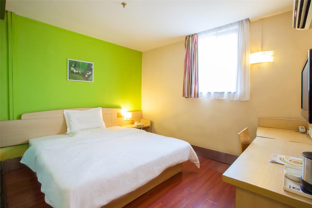 7Days Inn Qingdao Haiyunan Xinglong Road Szoba fotó