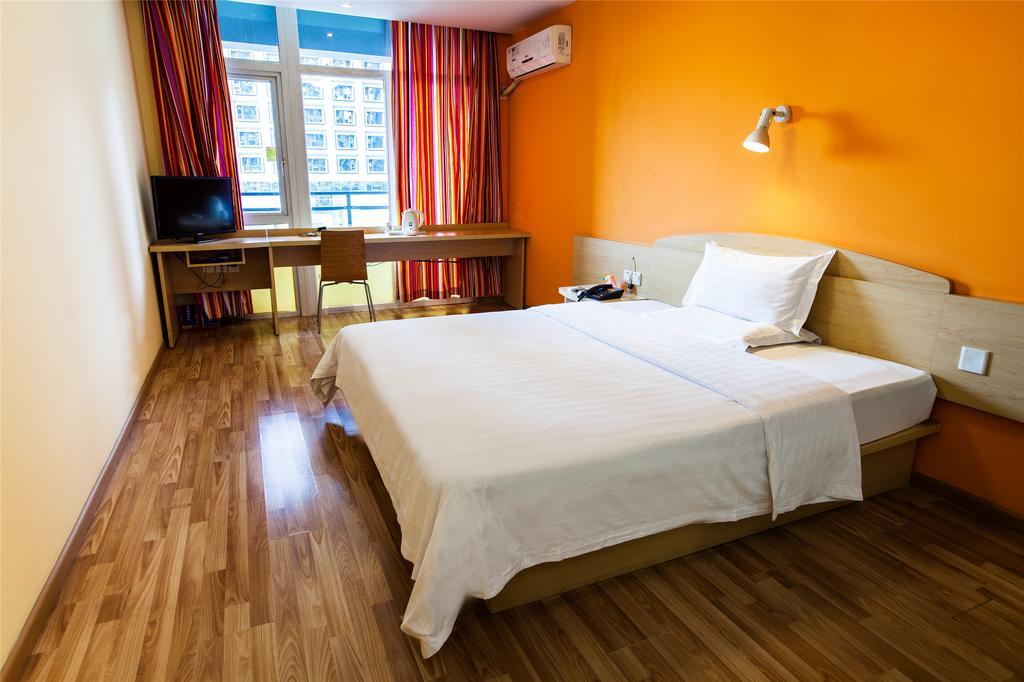 7Days Inn Qingdao Haiyunan Xinglong Road Szoba fotó